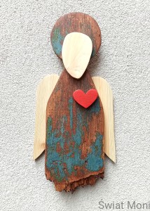 Anioł Zatroskany Postrzępiony 45 cm do wewnątrz ze starej podłogi 