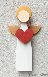 Zamów podobnego !!! Anioł Nadzieja w białej sukni z czerwonym sercem 40 cm do wewnątrz 