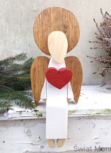 REZERWACJA !!! Siedzący Anioł w białej sukni 32 cm do wewnątrz 