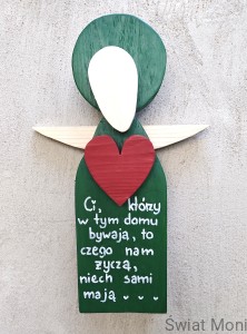 REZERWACJA !!! Anioł o wielkim sercu w zielonej sukni z sentencją 40 cm 