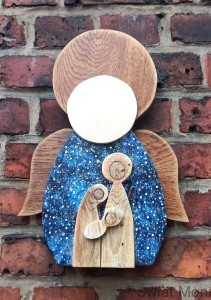 Niebiański Anioł ze Świętą Rodziną Boże Narodzenie 40 cm
